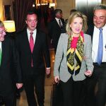 El alcalde de León, Antonio Silván, junto a los secretarios de Estado de Seguridad y de Telecomunicaciones, Francisco Martínez y Víctor Calvo-Sotelo, respectivamente, y la delegada del Gobierno de España en Castilla y León, María José Salgueiro, a su llegada al Encuentro Internacional de Seguridad de la Información, en León