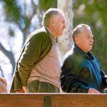 El 61% de los sénior que ya ayudan económicamente a familiares y allegados mantendrá este apoyo en 2025.