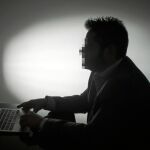 La historia de Pablo solo es un caso de los cientos que lleva este organismo, que también ha recibido casos de «bullying», «mobbing» y «stalking» / Alberto Roldán
