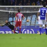 Willian José marca el segundo gol de penalti