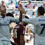 Gareth Bale celebra el primer gol de su equipo con Cristiano Ronaldo.