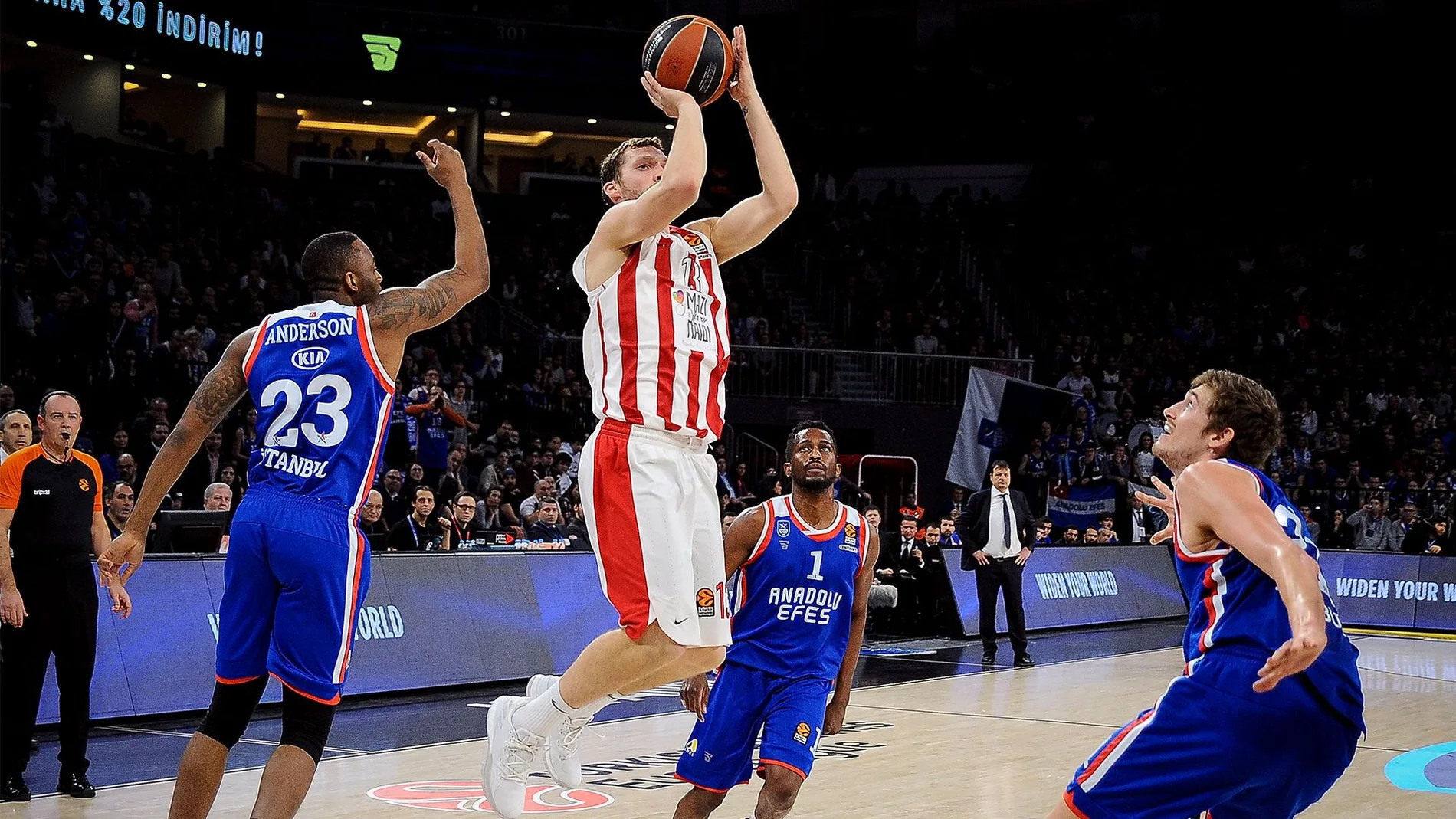 Partido entre Olympiacos y Efes de Estambul, correspondiente a la Euroliga, el pasado mes de febrero