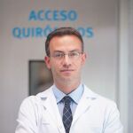 Dr. Alessandro Oliverio / Cirugía Plástica, Estética y Reparadora, Hospital La Luz en Madrid, Grupo Quirónsalud
