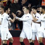 Gameiro celebra su gol ante el Celtic junto a sus compañeros / Ap