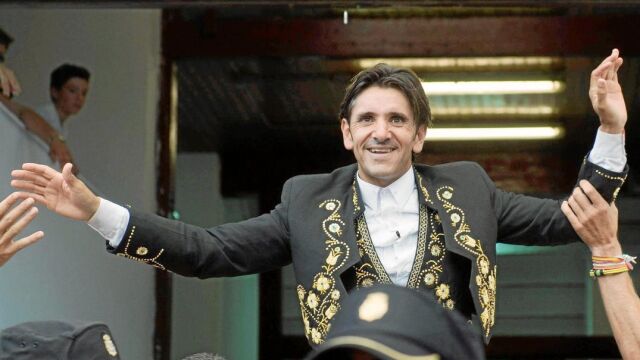 Diego Ventura abrió ayer la Puerta Grande de la Plaza de Toros de Santander