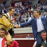 Juan Bautista se hace con el Capote de Paseo de La Rioja