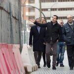 Juanma Moreno ha anunciado que si llega a la Presidencia de la Junta soterrará el tramo al Civil como pide el Ayuntamiento