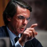 El expresidente del Gobierno, José María Aznar, durante la presentación de la biografía 'Miguel Maura. La derecha republicana', ayer / Foto: Efe