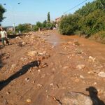 Imagen de una parte del pueblo inundada por la riada de agua y lodo