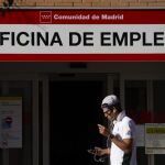 Los hogares con todos sus miembros en paro bajan en 117.100, hasta 1.493.800