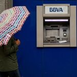 Los depósitos de los hogares y empresas caen en 16.600 millones (-1,65%) en julio