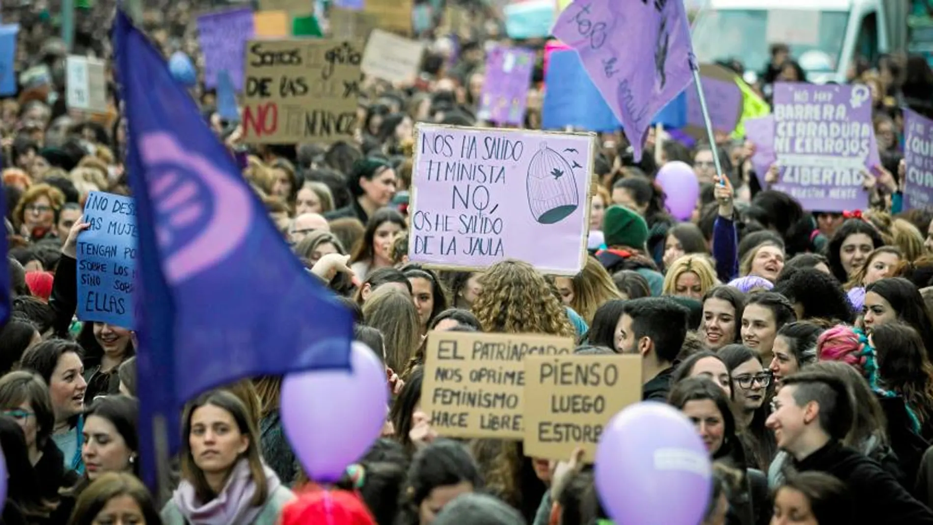 Según los datos de la Fiscalía, la criminalidad cometida por menores no varió en demasía de 2017 respecto a 2016