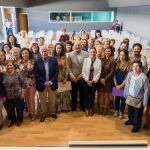 Jesús Julio Carnero junto a los asistentes al Día de la Mujer Rural