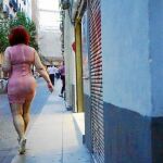 «Las mujeres en situación de prostitución requieren apoyo y queremos que el Ayuntamiento haga un plan operativo», dicen los socialistas