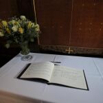Un libro de condolencias por Stephen Hawking en la Universidad de Cambridge