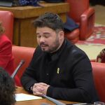 Rufián confunde «invernar» con «hibernar» en el Congreso