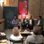 Desayuno literario de El Médico en La Central