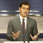 El presidente de Ciudadanos, Albert Rivera, durante larueda de prensa