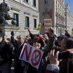Miles de pensionistas se manifestaron a las puertas del Congreso