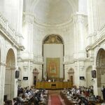 Los parlamentarios siguen cobrando las dietas en enero y agosto