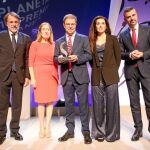 El presidente del Grupo Planeta, José Creuheras, Ana Pastor, Sierra, López Barrio y el conseller Santi Vila
