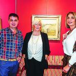 Alberto Pérez de «Rafael» junto a las hijas de Redondela, Adela y Teresa