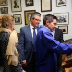 Francisco Salado expresó que es de “justicia poética” que la imprenta Sur se ponga en marcha “alumbrando los versos de Manuel Alcántara”, una de las firmas del periodismo y de la poesía española contemporánea más relevantes y amigo de algunos de los miembros de la Generación del 27 / Foto: La Razón