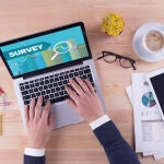 ¿Se puede de verdad ganar dinero usando Internet?