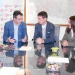 Un instante de la reunión de ayer en León entre Juan Martínez Majo y Mario Rivas