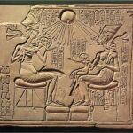 Nefertiti y Akenatón