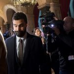El presidente del Parlament, Roger Torrent, a su llegada esta mañana a la cámara catalana/Efe