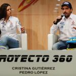 Cristina y su copiloto Pedro López