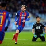 Leo Messi celebra el tanto del empate en Anoeta