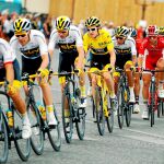 Los ciclistas del Sky arropan a Thomas en la última etapa del Tour de 2018
