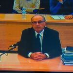 Imagen del monitor de la sala de prensa de la Audiencia Nacional de Rodrigo Rato durante el juicio.