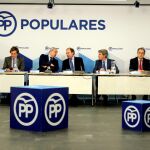La nueva directiva regional estará integrada por 12 mujeres y 20 hombres, nombrados ayer por Pío García-Escudero en la sede de los populares. Foto: Luis Díaz