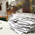 Los partidos han empezado ya a echar cuentas para los intereses de sus siglas con la convocatoria exprés de elecciones generales para el 28 de abril / Efe