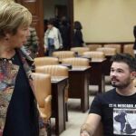 Rufián y Celia Villalobos en la Comisión.