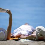 Un día soleado podemos pesar 0,000003 kilos más que uno nublado por culpa del «peso» de la luz