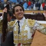 Posada de Maravillas da la vuelta al ruedo con los máximos trofeos