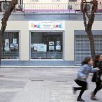 En los números 37 y 39, está ubicado este inmueble de 318 metros cuadrados. El Gobierno de Carmena lo incluyó dentro de los espacios municipales cedidos al tejido asociativo e los distritos.