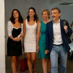 Clara Serra, Rita Maestra, Tania Sánchez y José Manuel López, hoy, durante la presentación.