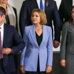 Cospedal junto a sus homólogos de Turquía, Nurettin Canikli, y de Eslovenia, Andreja Katic, en el Consejo de Ministros de la OTAN/Efe
