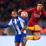 Adrián rescata al Oporto (2-1)