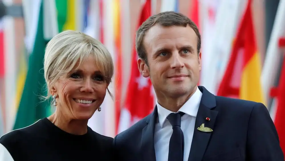 Emmanuel Macron y su mujer, Brigitte