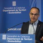 El conseller de Presidencia Jordi Turull, atiende a los medios de comunicación tras la reunión del gabinete de crisis