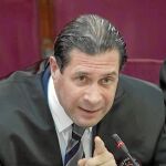 El abogado de Vox, Pedro Fernández, ayer, durante su intervención en el juicio