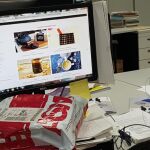 Las compras por internet pueden resultar un problema para la empresa en caso de reclamaciones/Connie G. Santos