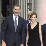 Los Reyes a su llegada al Teatro Real