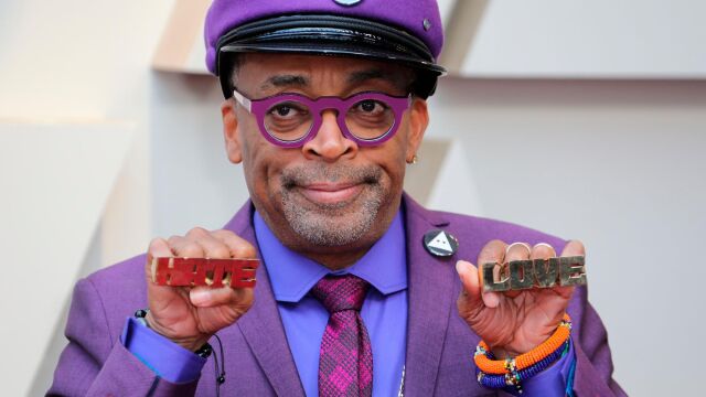 El director estadounidense Spike Lee durante la pasada ceremonia de los Oscar en donde recibió una estatuilla por su cinta "Infiltrado en el KKKlan"